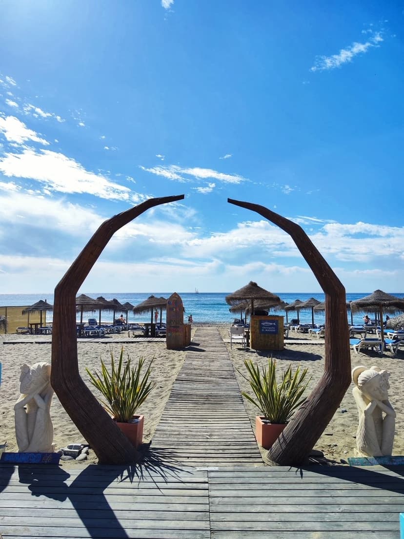 Restaurante El Madero — Restaurante, Paseo marítimo