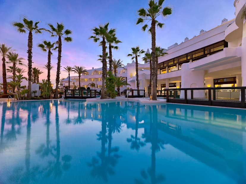 H10 Estepona Palace