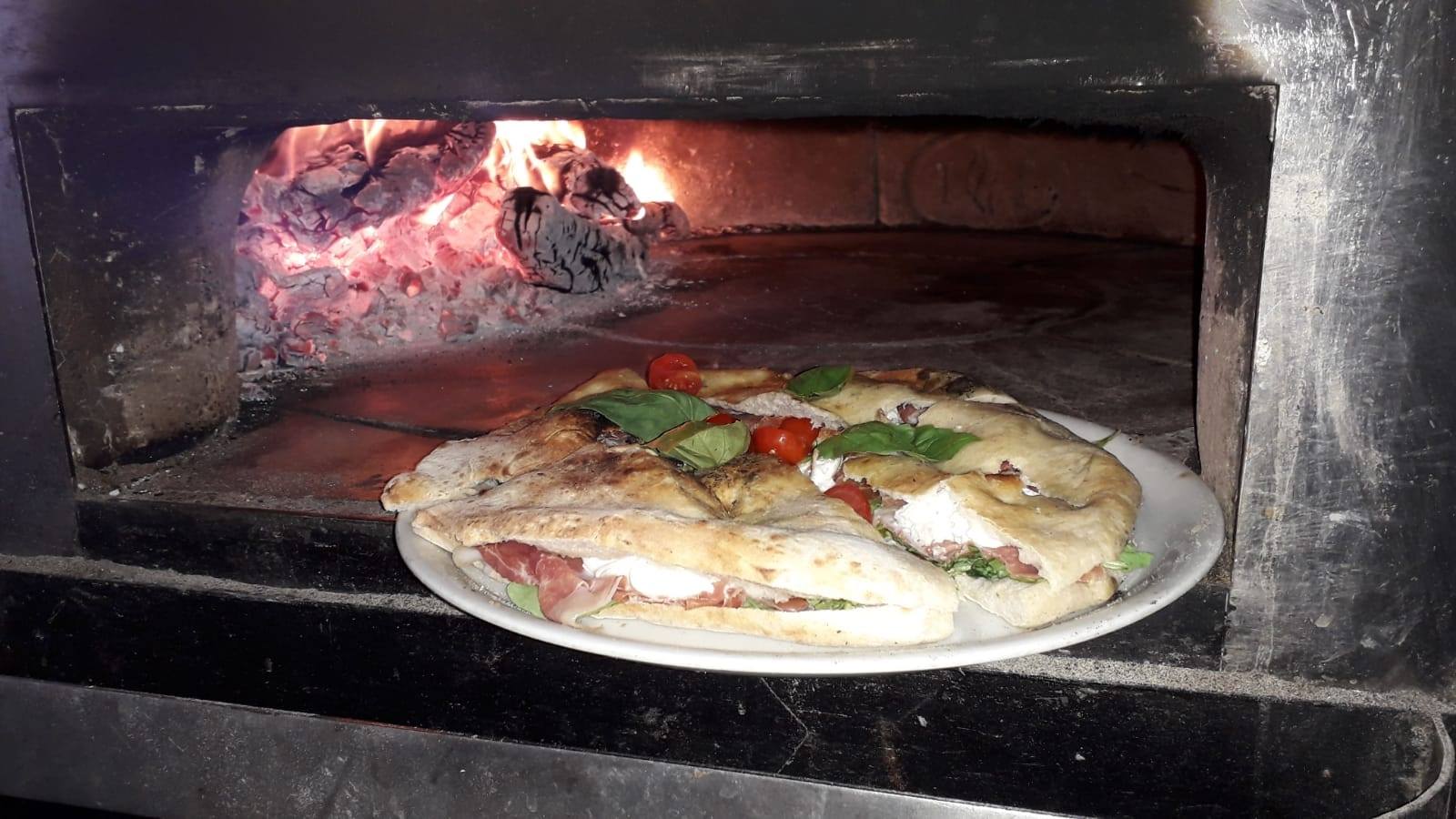 A Tavola (Italiano)
