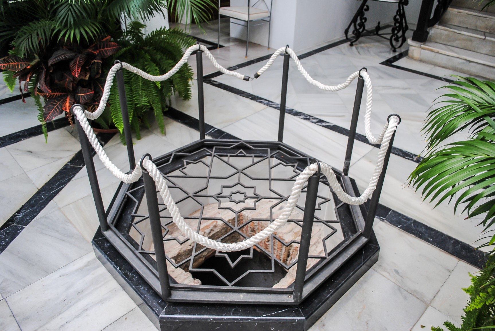 Casa del Aljibe, Estepona — detalle del aljibe nazarí